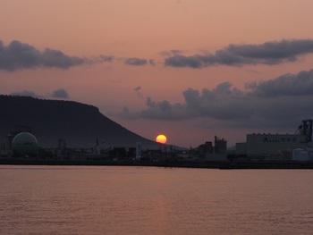 眩しくない朝陽