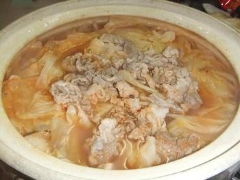 寒い夜は、キムチ鍋