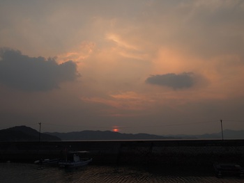 島からの夕焼け
