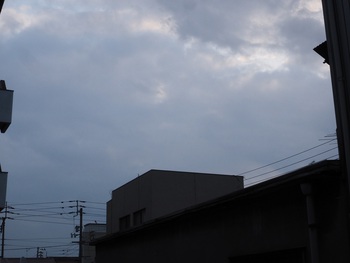 お天気悪いね