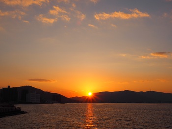 夕陽が眩しかった