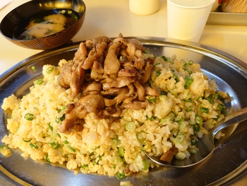 かしわバターチャーハン