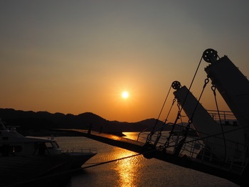 島からの夕陽
