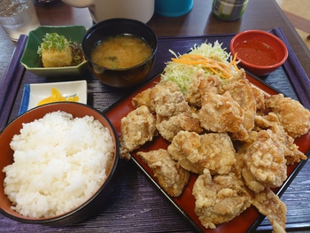 てんこもり唐揚げ定食