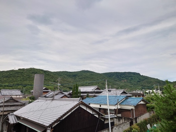 今朝も、曇り空