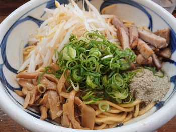 周月さんで、油そば
