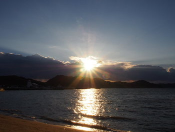 島の夕方の風景