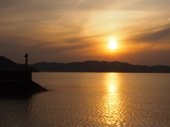 島の夕方の風景