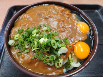 釜玉カレーうどん