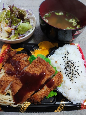 チキンカツ弁当