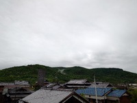 新しい一週間の始まりは曇り空 2024/05/13 08:11:10