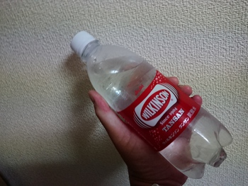 今夜は、炭酸水で。