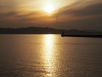 島の夕方の風景