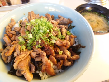 かしわバター丼