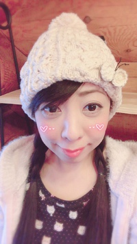 白のボンボン、編んでもらいました♡