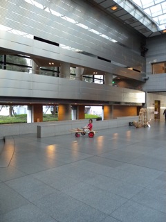 SMALL GALLERIES IN TAKAMATSU