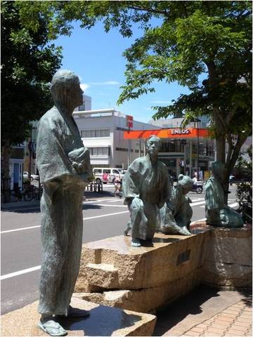 SCULPTURE IN   TAKAMATSU