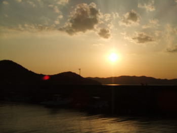 島の夕日