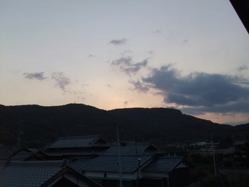 今朝も寒いっすね