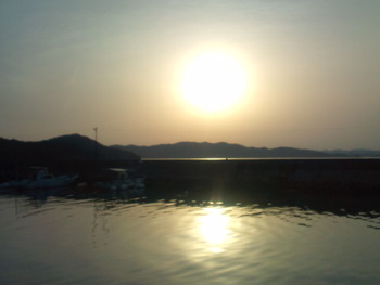 島の夕日