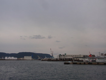 実家(豊島)へ
