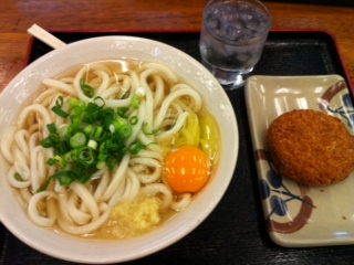 本日のお昼うどん