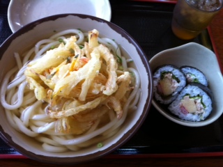 本日のお昼うどん