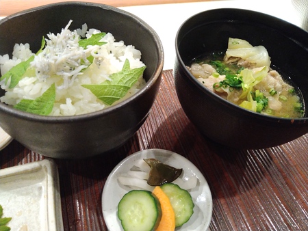 泰子のみせで晩ごはん
