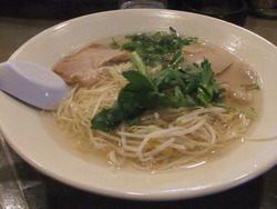 揚子江ラーメン名門（大阪満腹記３）