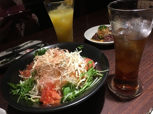 女子はサラダですよね