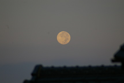Morning Full moon