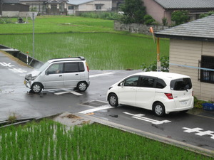 意識不明の重態？