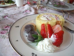 ピザで箱浦幼稚園終了式後に・・・