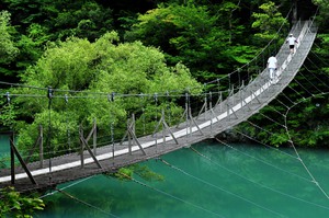 夢吊り橋