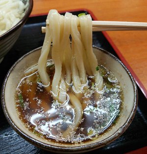 今日のうどん土曜日　「よしや」