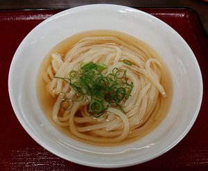 今日のうどん水曜日　「山とも」