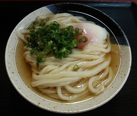 今日のうどん日曜日　その①　「よしや」