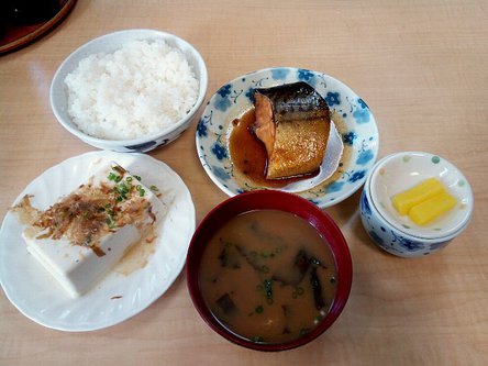 今日のランチ木曜日　「公楽食堂」