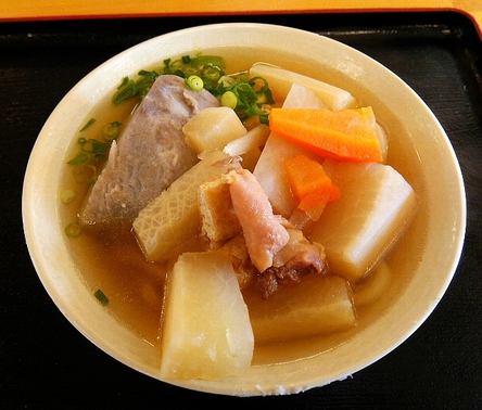 今日のうどん火曜日　「キリン」