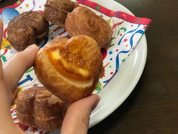 ミニデニッシュハートを食べながら・・・