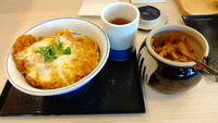 かつやのカツ丼(梅)