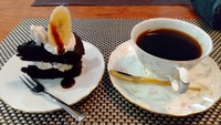 秘密基地 三豊ベースでケーキ
