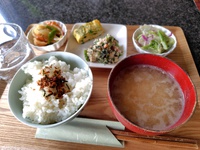 江戸屋さんでワンコインモーニング