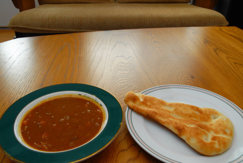 朝カレー　ナン