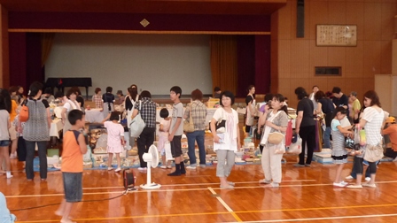 榎井小　厚生バザー