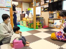 11/20今日の広場☆０歳児からの外遊び♫